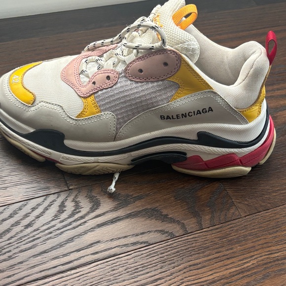 Balenciaga Triple S Sneakers - Picture 1 of 11